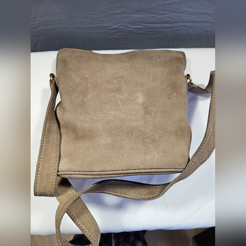 COACH Vintage Sonoma Nubuc Leather Bucket Bag 4933 Sand Brown